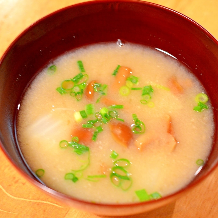 一番人気♪なめことネギのお味噌汁